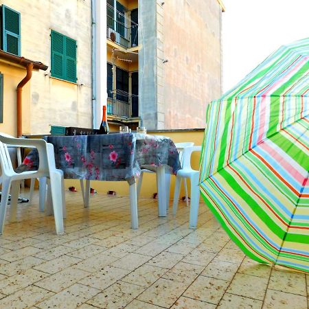 Terrazza Attrezzata, เลวานโต ภายนอก รูปภาพ